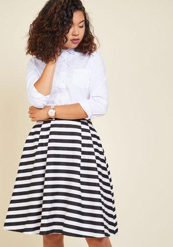  Dusk And Stunner Midi Skirt In Xxs