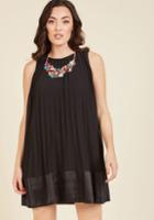 Modcloth Pleat And Greet Shift Dress In Noir