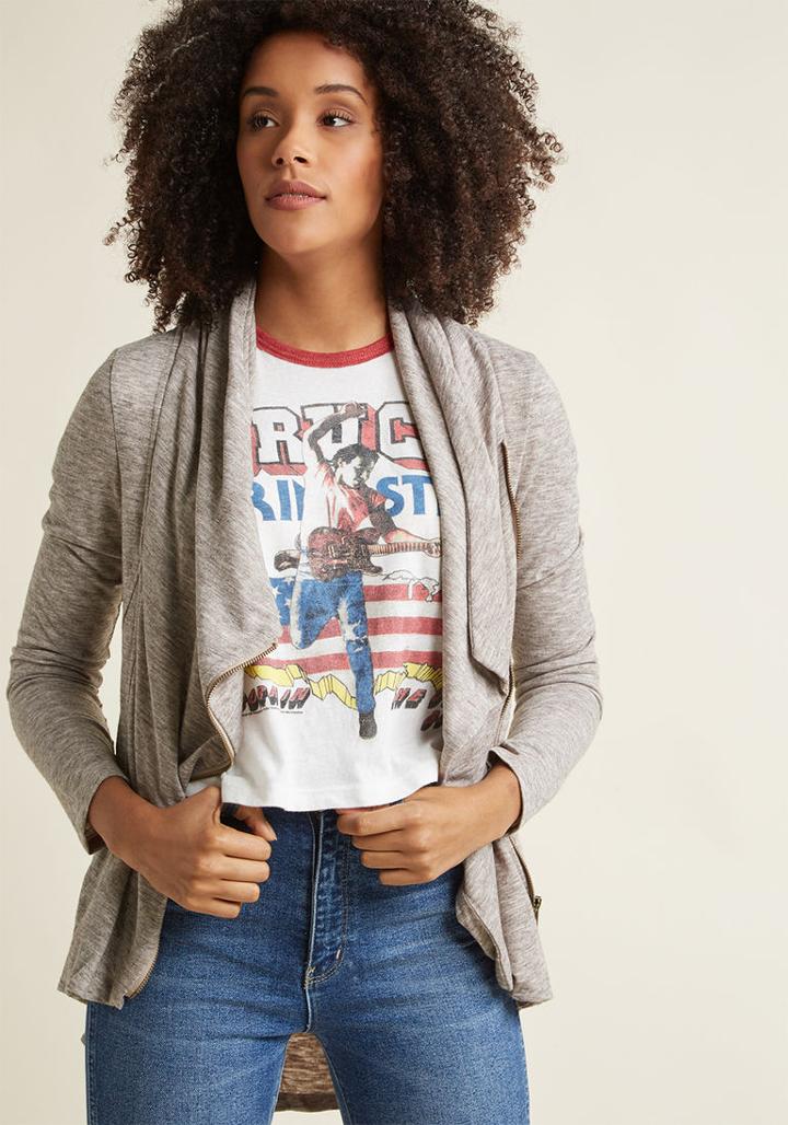 Modcloth Airport Greeting Cardigan In Oatmeal In 1x