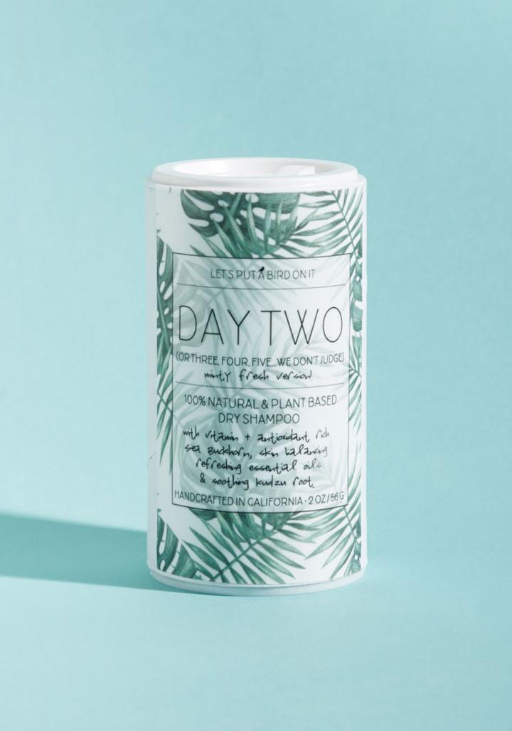 Modcloth Locks On Lock Dry Shampoo Powder In Minty