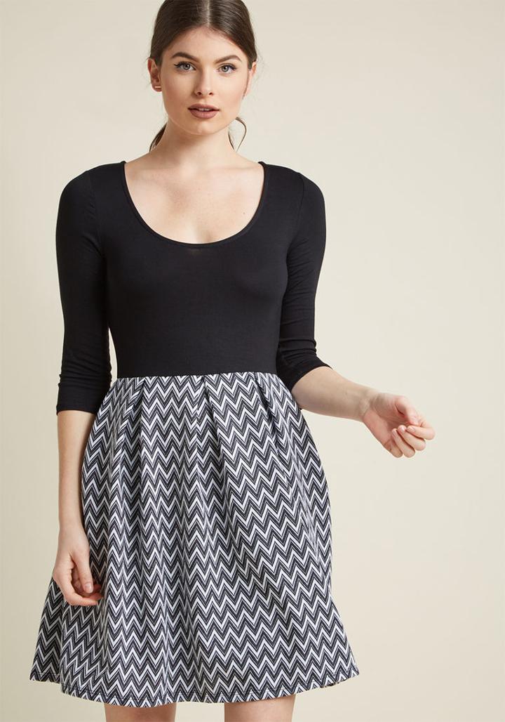 Modcloth Bistro Tasting Twofer Dress In Black Chevron In 4x