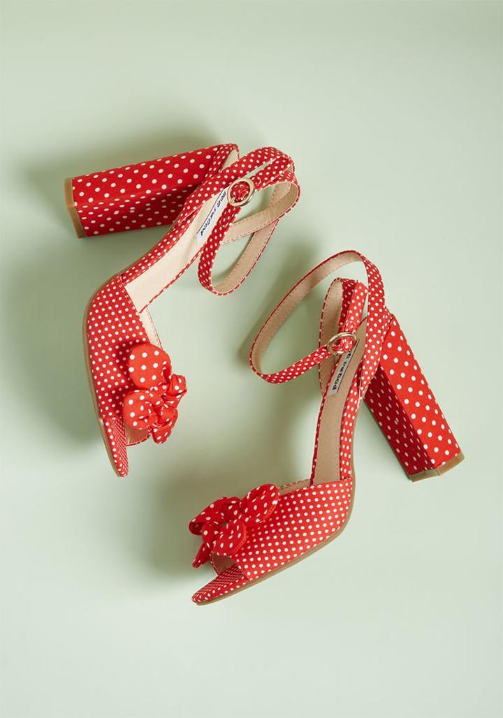 Modcloth Throwback Amble Peep Toe Heel In Red In 9.5