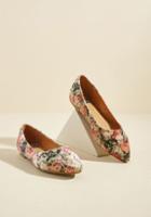 Modcloth Automatic Admiration Velvet Flat In Floral In 11