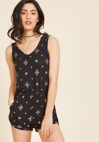  Everything Will Be Vacay Romper In 2x