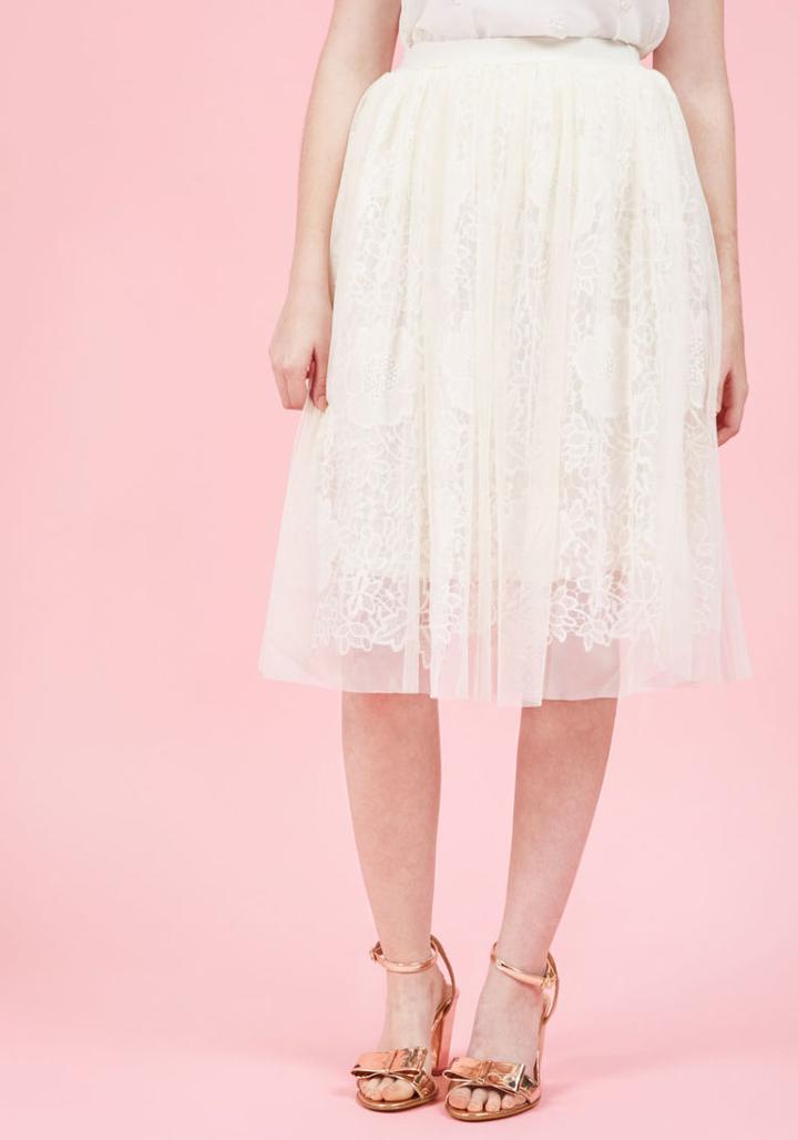 Modcloth Indulge In Joy A-line Skirt In Ivory In L
