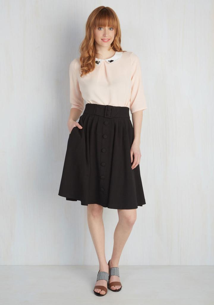 Modcloth Intern Of Fate Midi Skirt In Black In Xs