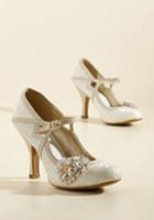  Charming Capers Mary Jane Heel In Champagne In 37