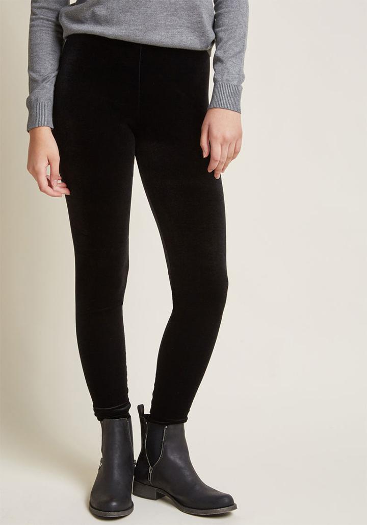 Modcloth City Adventure Velvet Leggings In Black In Xl