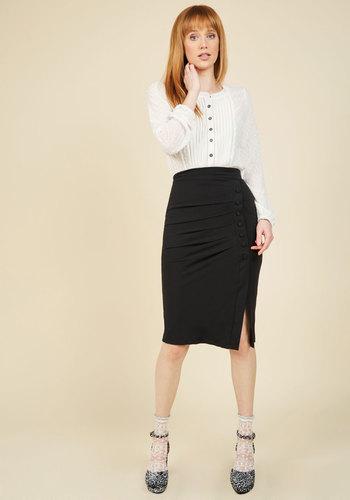 A Trip Into Town Pencil Skirt In Black In S