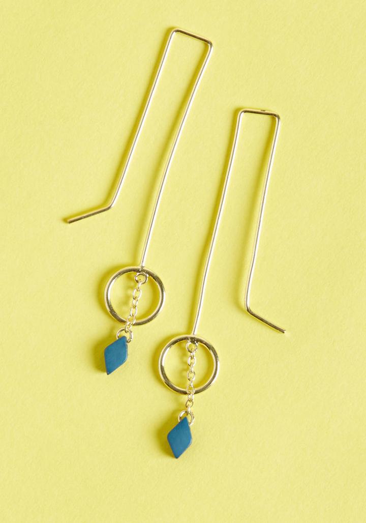 Matatraders Mata Traders Move Toward Minimalist Earrings