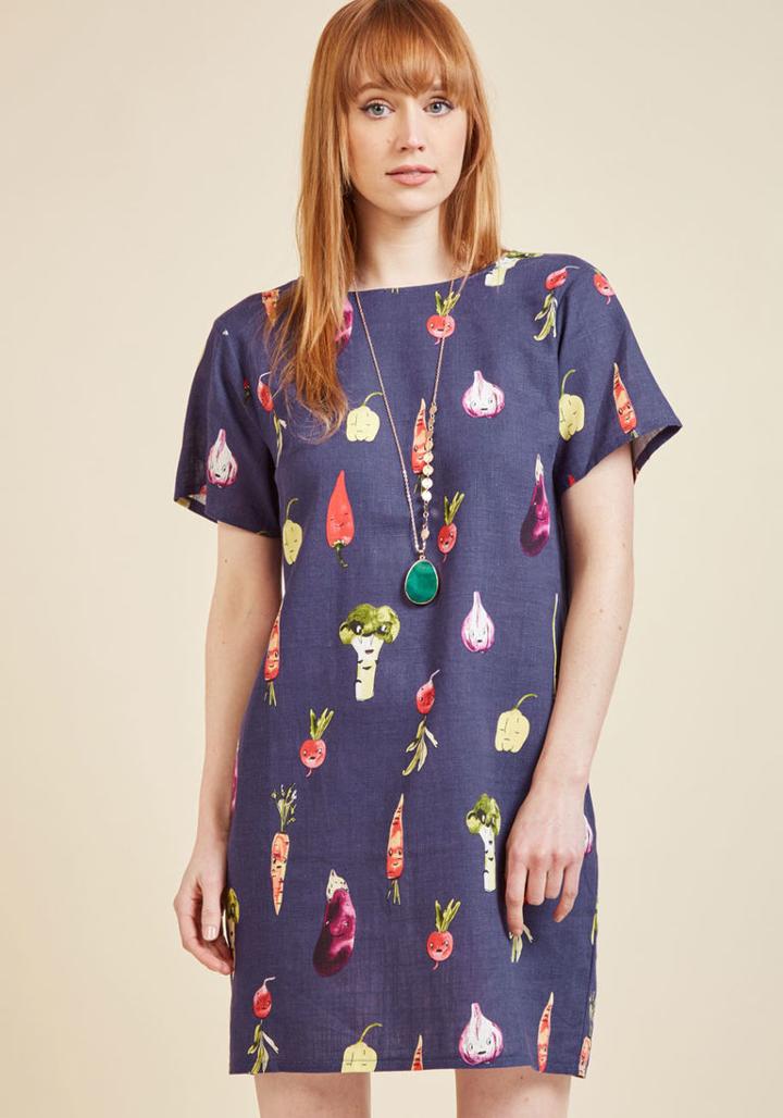  Veggie As She Goes Shift Dress In M
