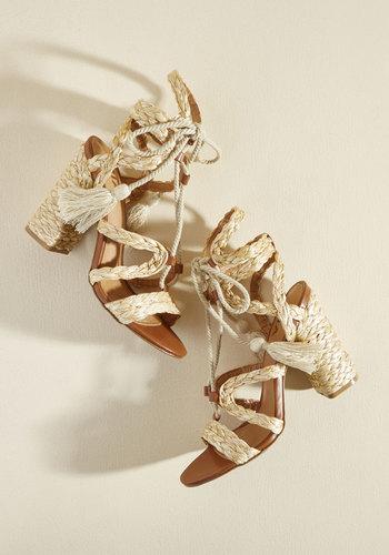  Samba On The Sand Block Heel In 7.5