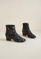 Betseyjohnson Statement Strut Velvet Block Heel Bootie In 9.5