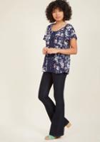 Modcloth Park! Who Goes There? Top In Blue Floral In Xl