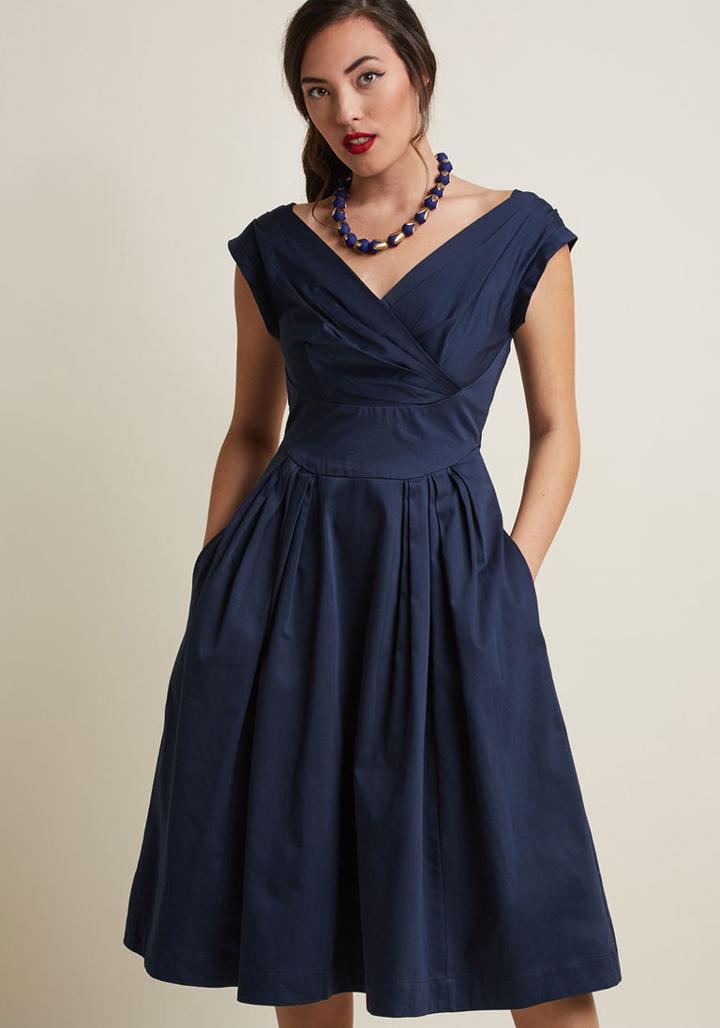 Emilyandfin Emily And Fin Keener Postures Midi Dress In Navy In M