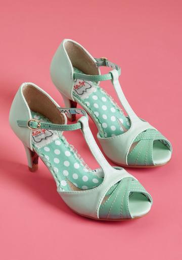 Bettiepage Trademark Gait T-strap Heel In Mint In 11