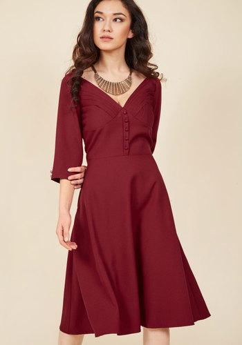  Flair For The Era Midi Dress In S