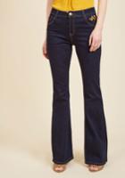  Moving And Groovy Jeans In L