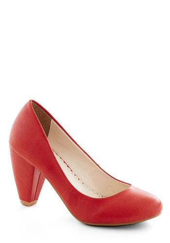 Modcloth Solid Choice Heel In Red