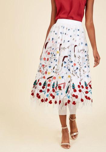 Elegance In Actuality Midi Skirt In M