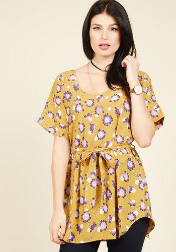  Medium Format Memory Tunic In Retro Floral In 3x