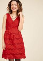 Modcloth Stately Satisfaction Lace Dress In Tomato In 1x