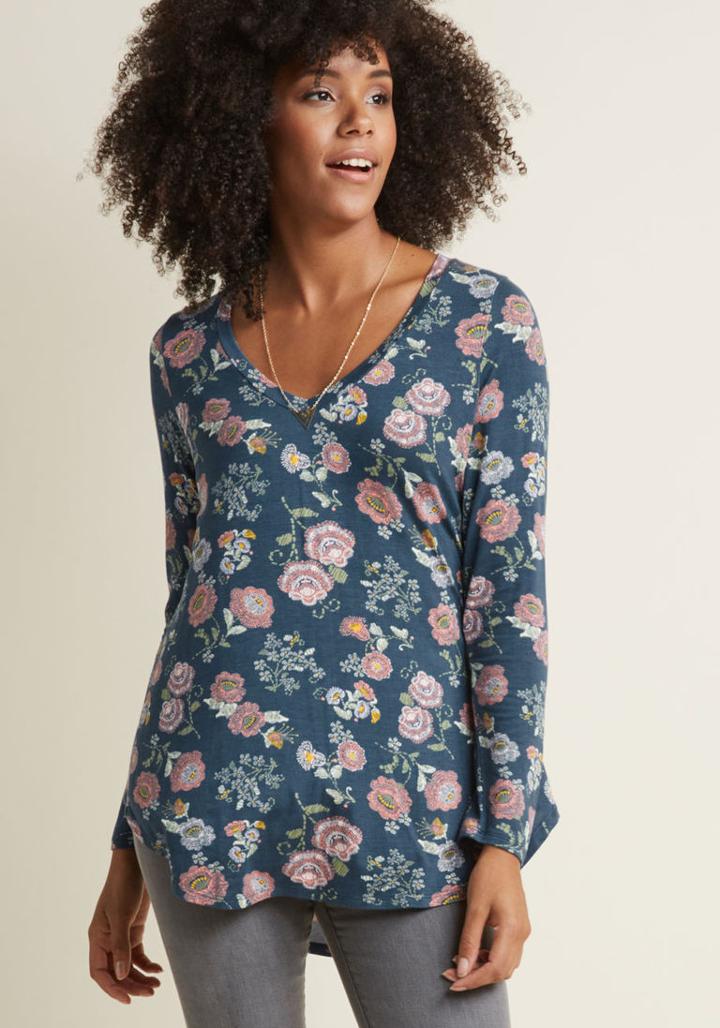 Modcloth Embracing Basic Long Sleeve Top In Blue Floral In 4x