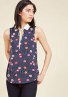  Snapshot Of A Stylista Tank Top In Navy In M
