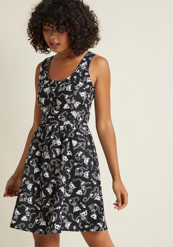 Modcloth Good Enough To Trick-or-treat Glow-in-the-dark A-line Dress In Xs