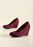 Modcloth Find Your Feat Wedge In Wine