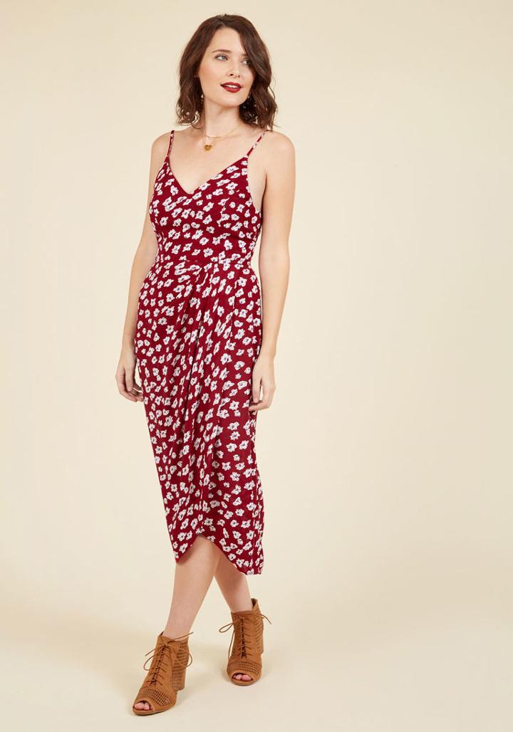 Modcloth Lanai Must Be Dreaming Midi Dress In Crimson Floral In Xs