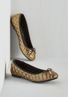 Reportsignature We Quilt This City Flat In Gold