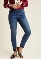 Modcloth Denim Skinny Jeans With Raw Hem In 2x