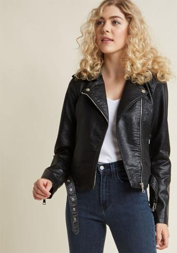 Modcloth Coming Of Edge Vegan Moto Jacket In Black In 1x