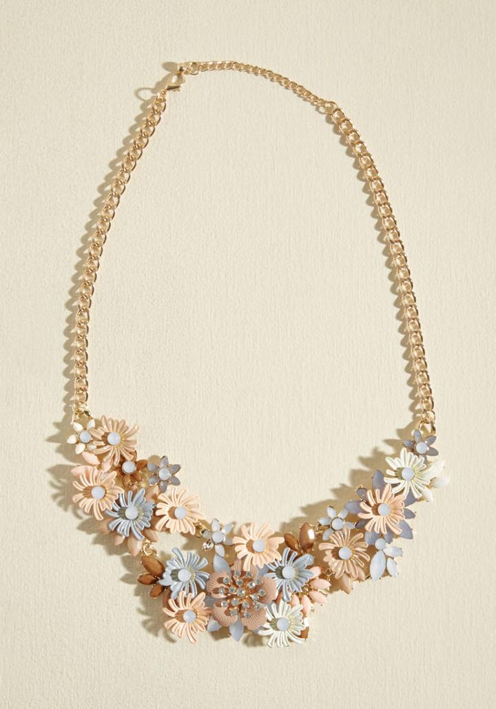  Gardener Of Glamour Necklace In Peach