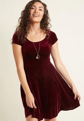 Modcloth Scoop-neck Velvet Skater Dress