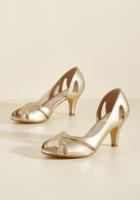  The Timeless Has Come Peep Toe Heel In Gold In 38