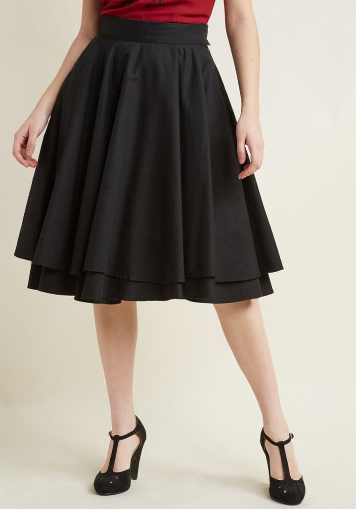 Modcloth Essential Elegance Midi Skirt In Black In S