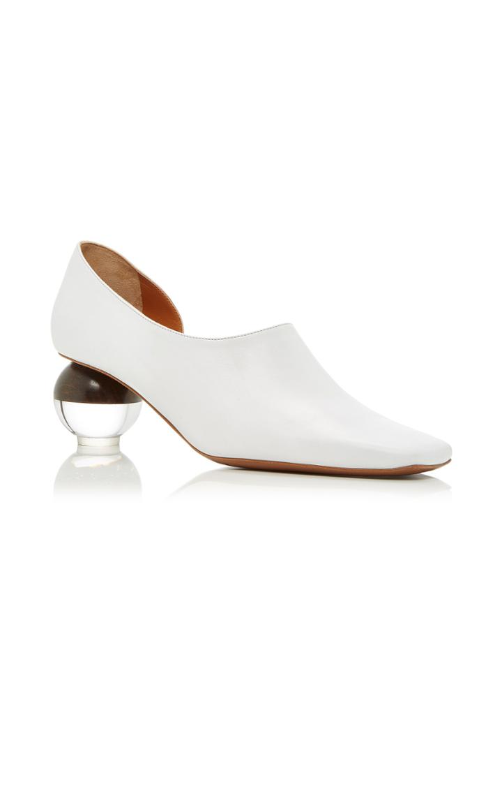 Neous Orchis Pump