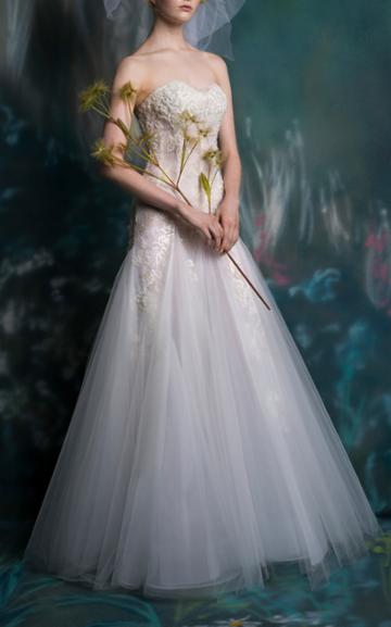 Isabelle Armstrong Lisa Lace Trumpet Gown
