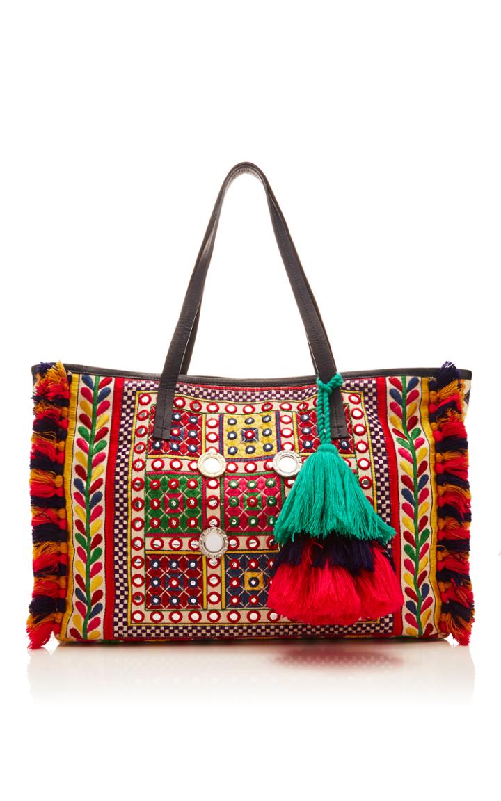 Figue Fara Weekender