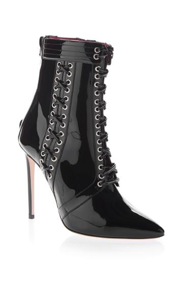 Oscar Tiye Samira Bootie
