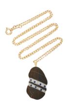 Cvc Stones M'o Exclusive: 18k Gold Grey Beach Stone And Sapphire Stream Necklace