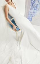 Carolina Herrera Ivy V-neck Crepe Trumpet Gown