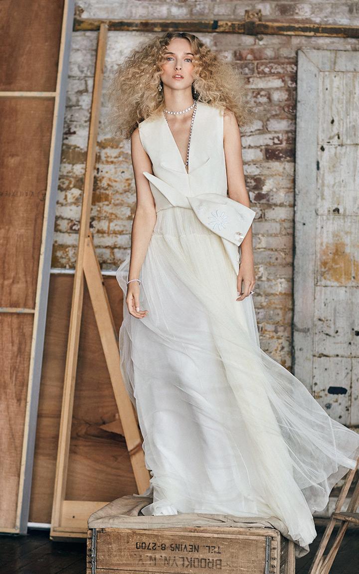 Delpozo M'o Exclusive Sleeveless Bow Front Gown