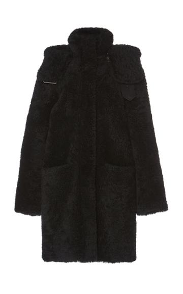 Common Leisure Pleasure Hooded Shearling Coat
