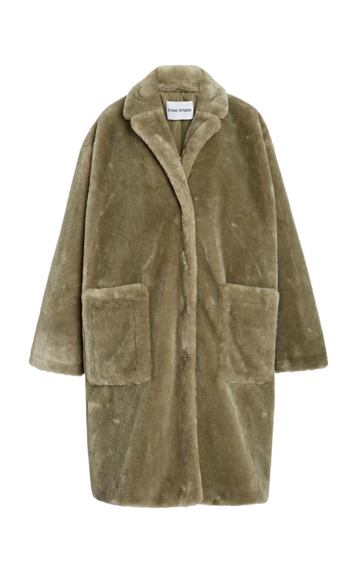 Moda Operandi Stand Studio Reyna Coat