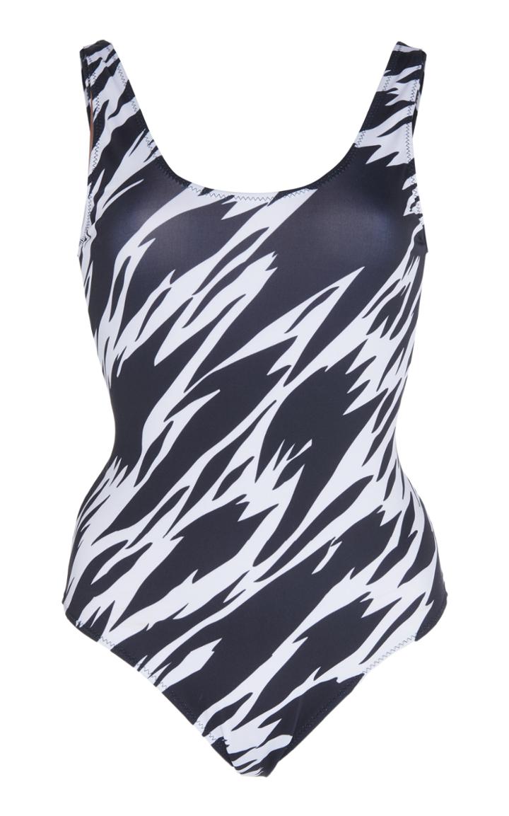 Saks Potts Oxygen Ombr One-piece Swimsuit Size: 3