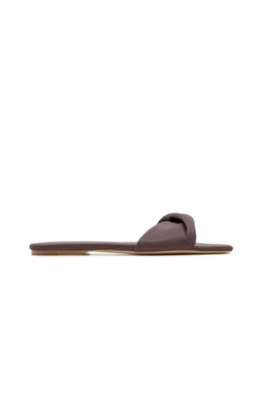Moda Operandi Studio Amelia Twist Front Slides