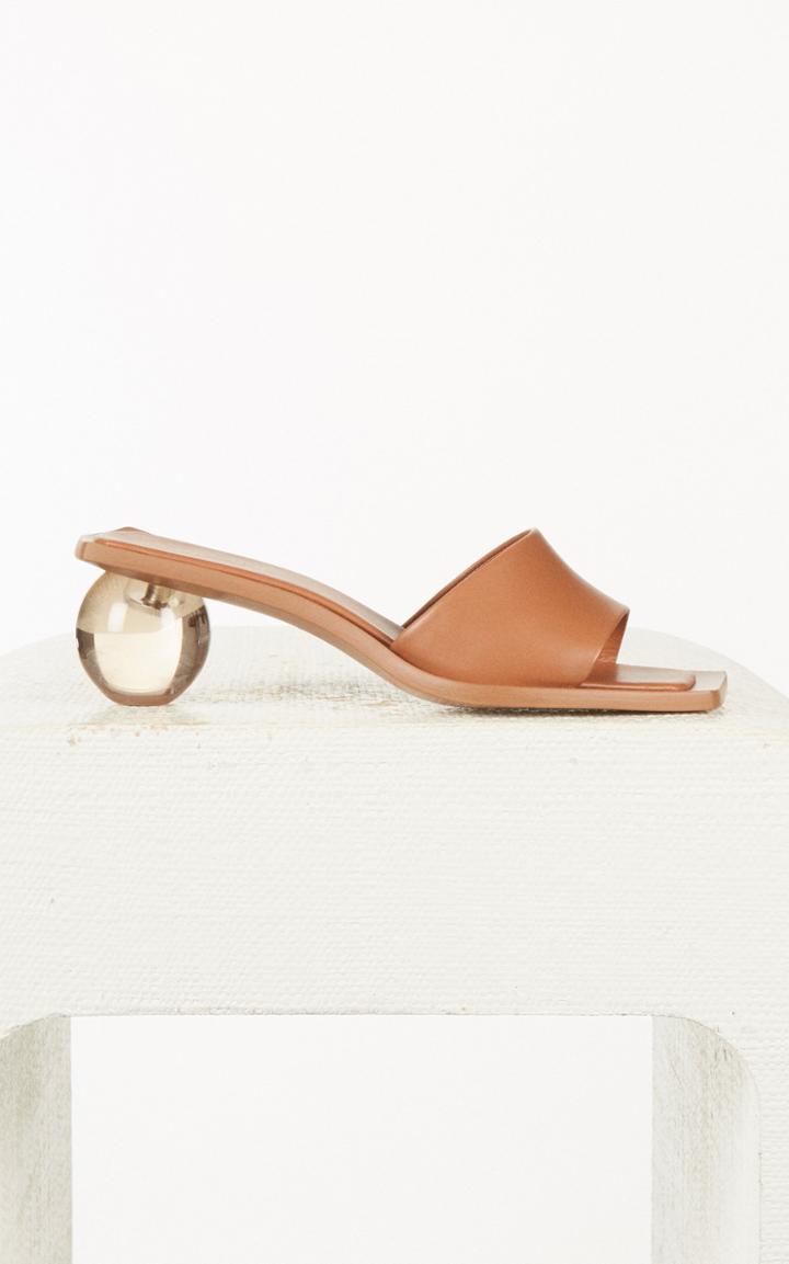 Moda Operandi Cult Gaia Tao Ombre Leather Sandals
